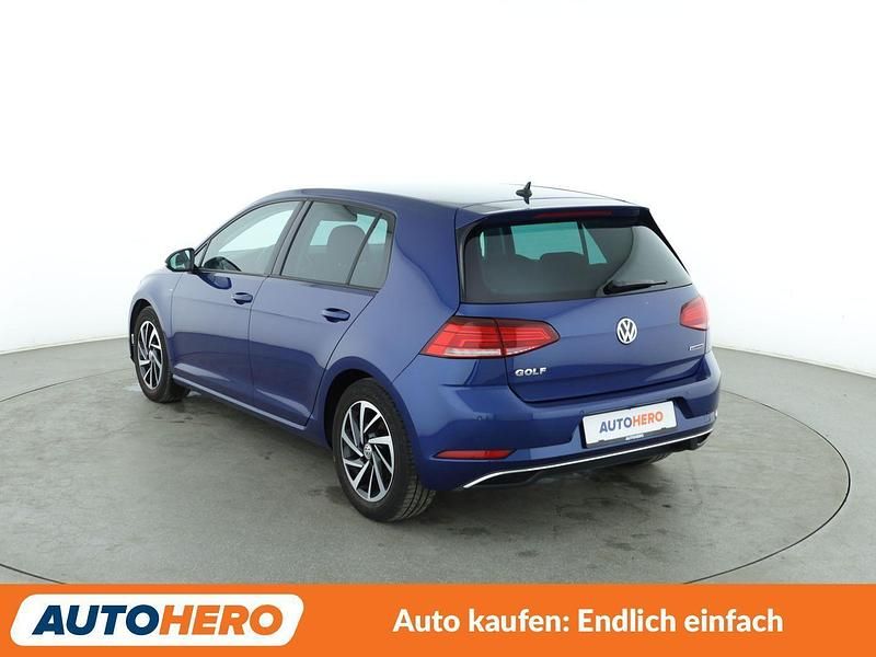 Gebraucht VW Golf VII Join 131 PS (96 kW) 2018 Blau Limousine