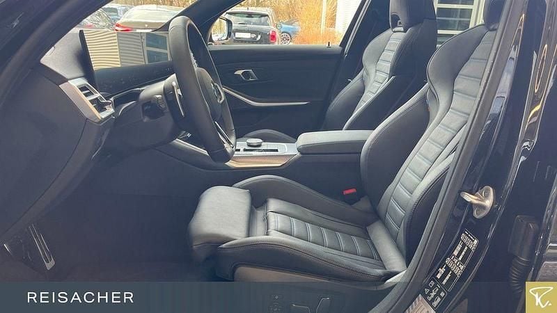 Gebraucht BMW 320 M Sport 190 PS (139 kW) 2025 Schwarz Limousine