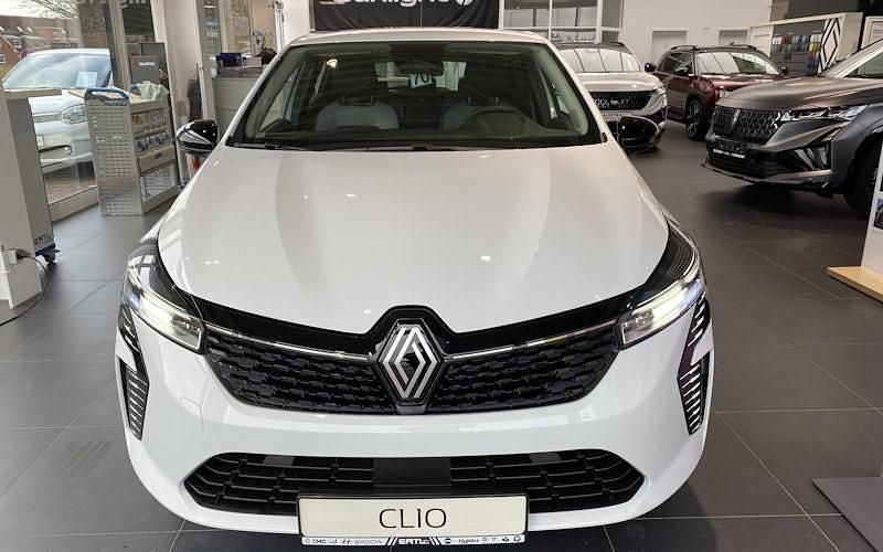 Neu Renault Clio V Evolution 91 PS (66 kW) 2026 Weiß Limousine