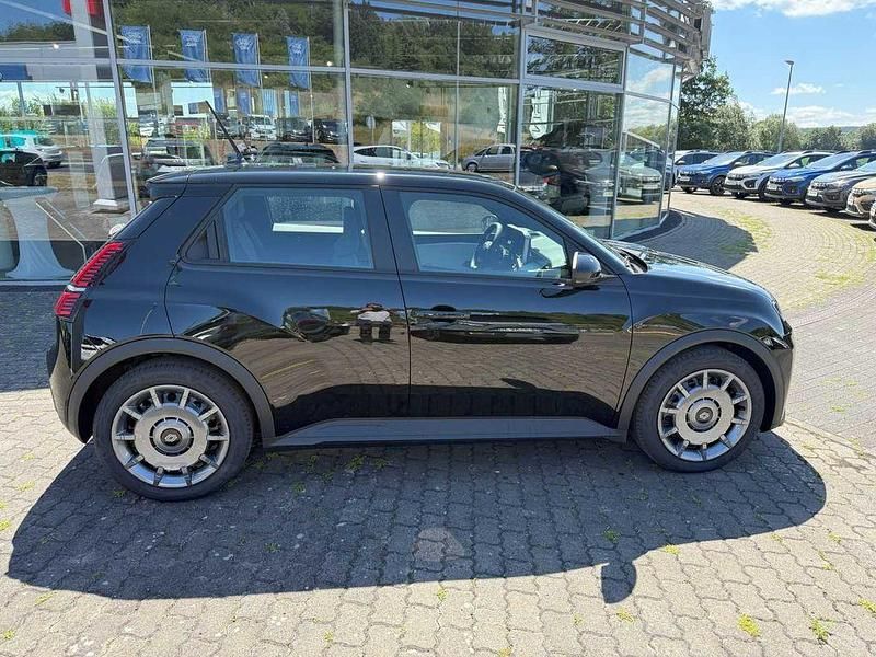 Neu Renault 5 E-Tech Evolution 89 kW (122 PS) 2025 Schwarz Limousine