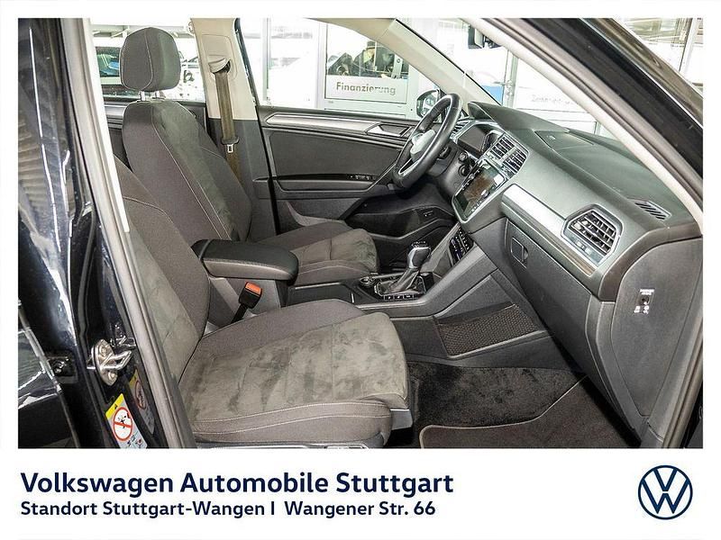 Gebraucht VW Tiguan Allspace Elegance 150 PS (110 kW) 2022 Deep black perleffekt SUV