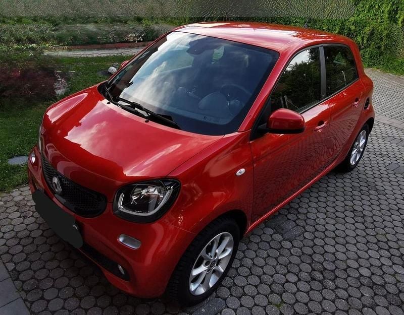 Gebraucht Smart ForFour Passion 90 PS (66 kW) 2016 Rot Kleinwagen