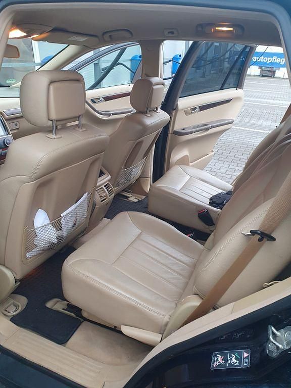 Gebraucht Mercedes R320 224 PS (164 kW) 2006 Blau Van / Kleinbus