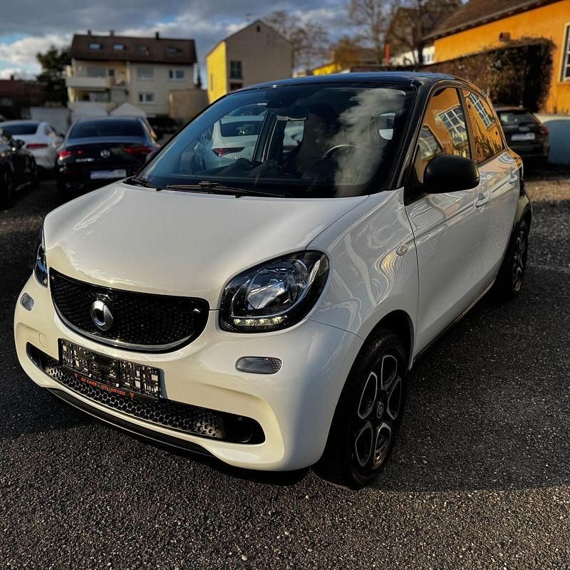 Second-hand Smart ForFour 71 CP (52 kW) 2017 Roșu Hatchback