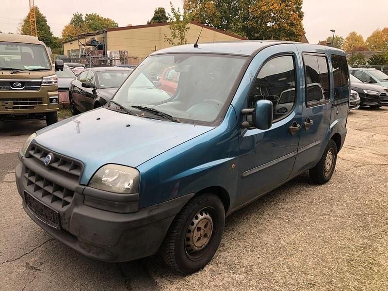 Gebraucht Fiat Doblò 65 PS (47 kW) 2001 Blau Van / Kleinbus