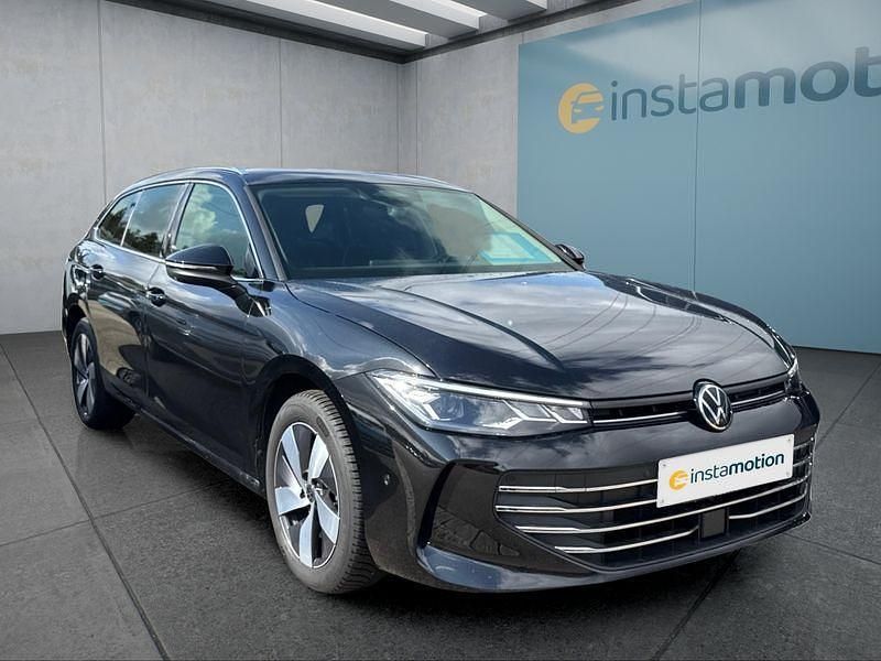 Gebraucht VW Passat 150 PS (110 kW) 2025 Schwarz Kombi