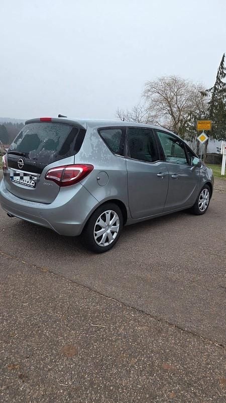 Gebraucht Opel Meriva Edition 140 PS (102 kW) 2014 Grau Van / Kleinbus