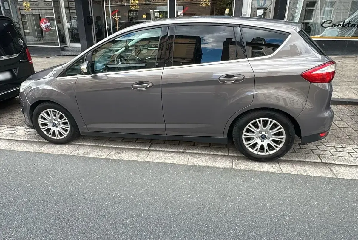 Gebraucht Ford C-MAX 150 PS (110 kW) 2012 Grau Van / Kleinbus