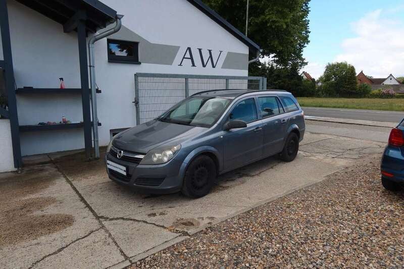 Grau Gebraucht 2006 Opel Astra Edition Kombi | 550 € (Guter Preis) - Bild 1/4