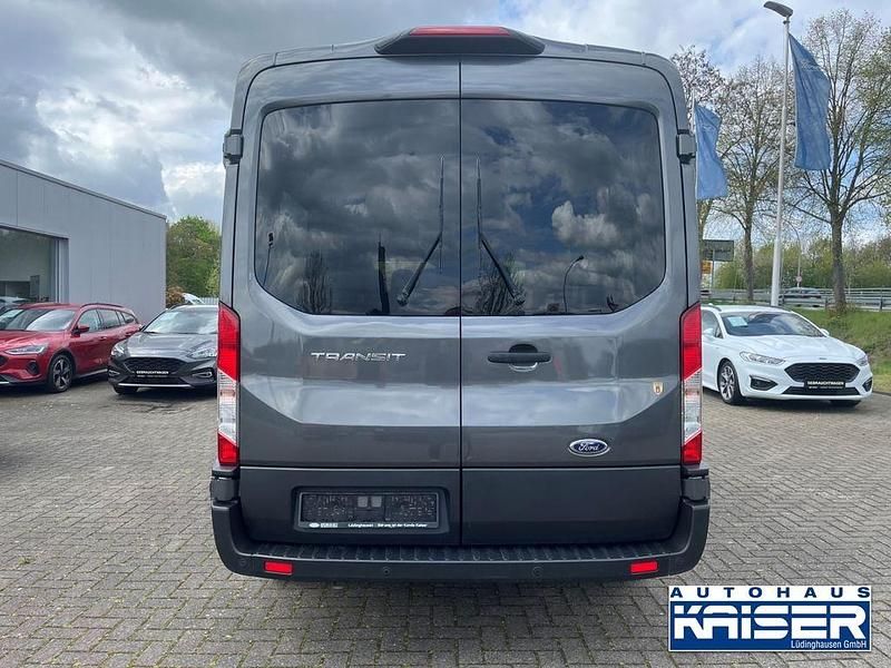 Gebraucht Ford Transit Trend 131 PS (96 kW) 2020 Grau Kombi