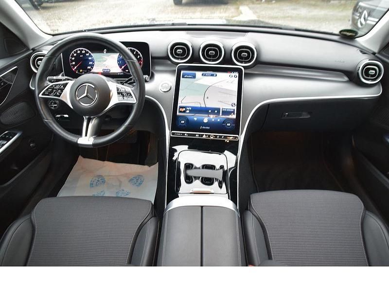 Second-hand Mercedes C180 Advanced 170 CP (125 kW) 2024 Gri Berlinǎ