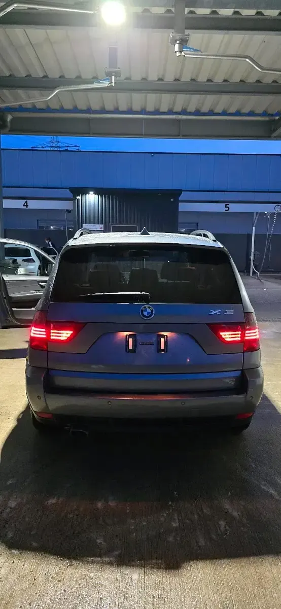 Gebraucht BMW X3 142 PS (104 kW) 2009 Grau SUV
