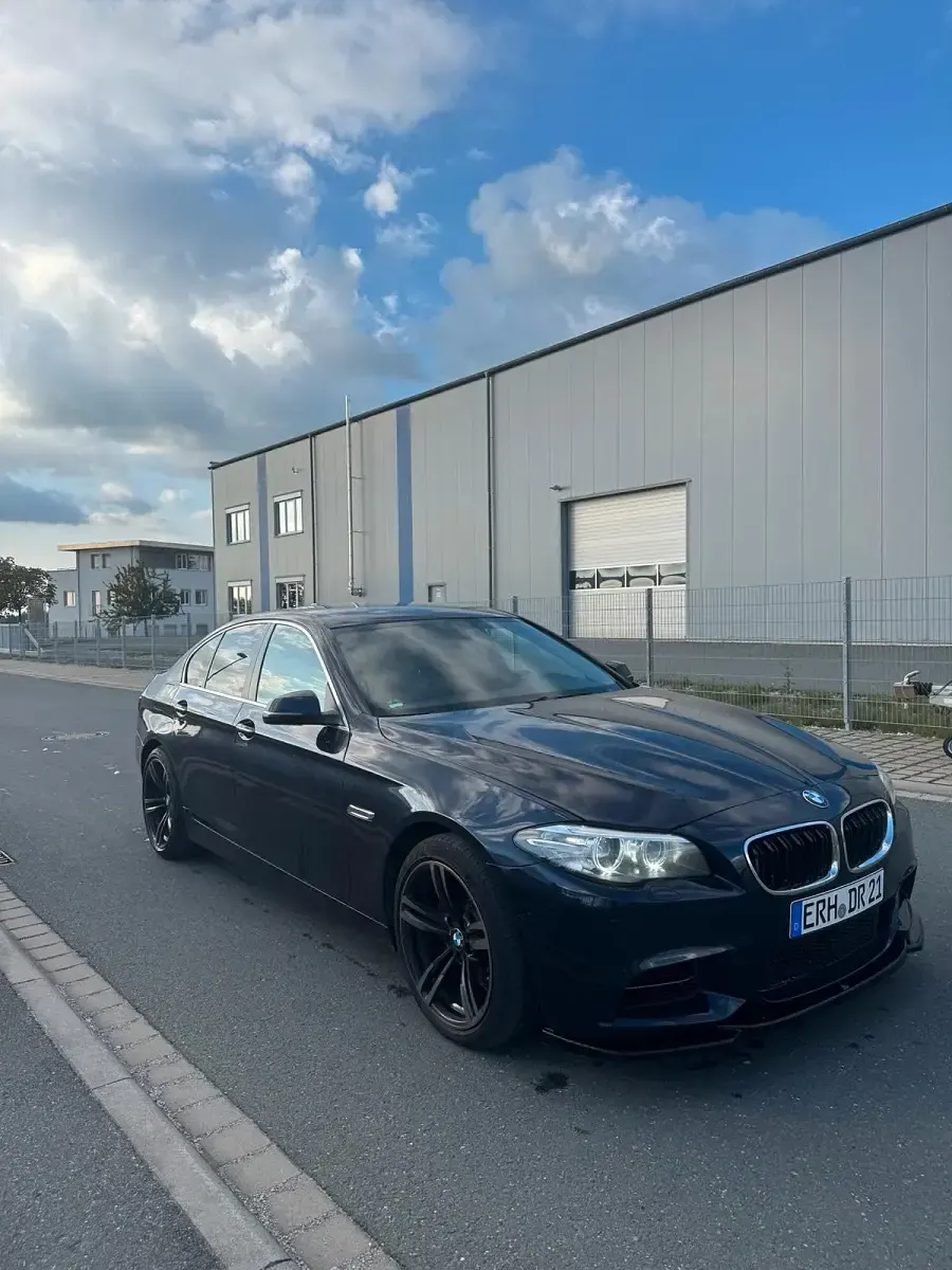 Używany BMW 520 190 KM (139 kW) 2014 Niebieski Sedan/Limuzyna