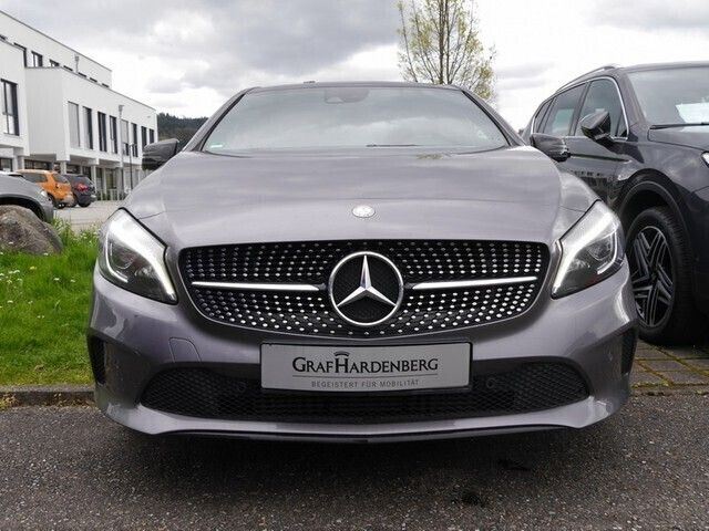 Gebraucht Mercedes A200 156 PS (114 kW) 2016 Grau Kleinwagen