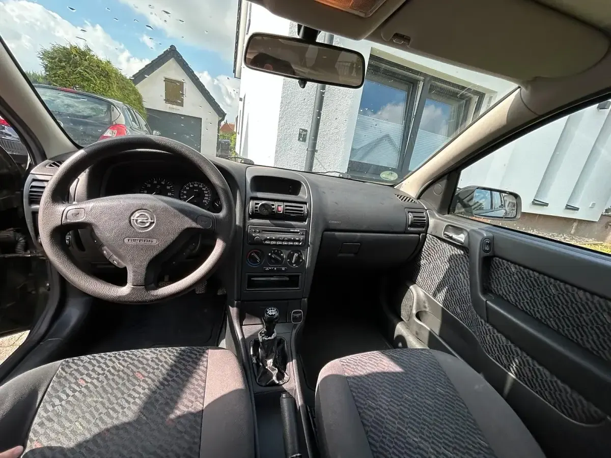 Gebraucht Opel Astra 84 PS (61 kW) 2002 Grün Kombi