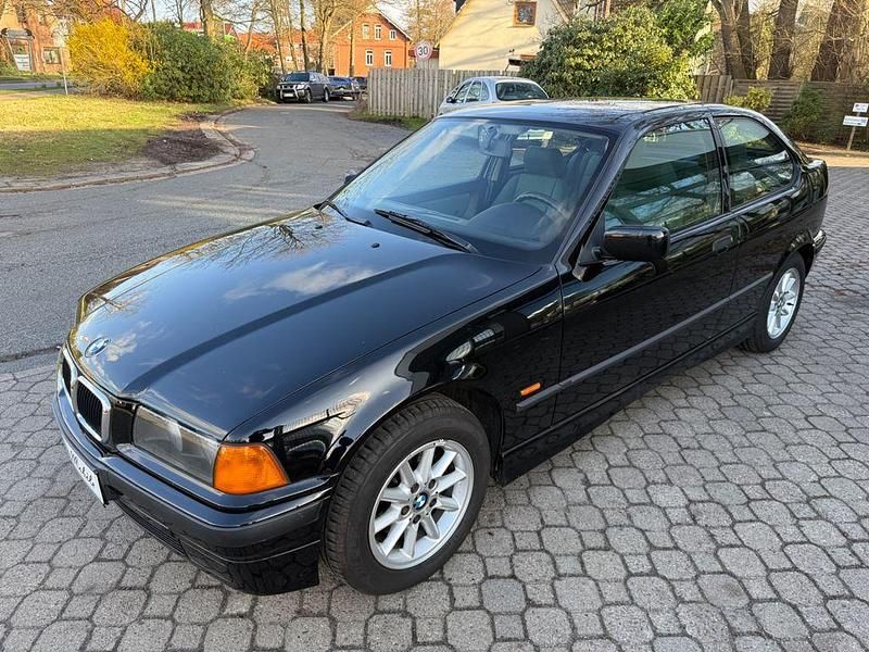 Gebraucht BMW 316 Compact 105 PS (77 kW) 2000 Schwarz Kleinwagen