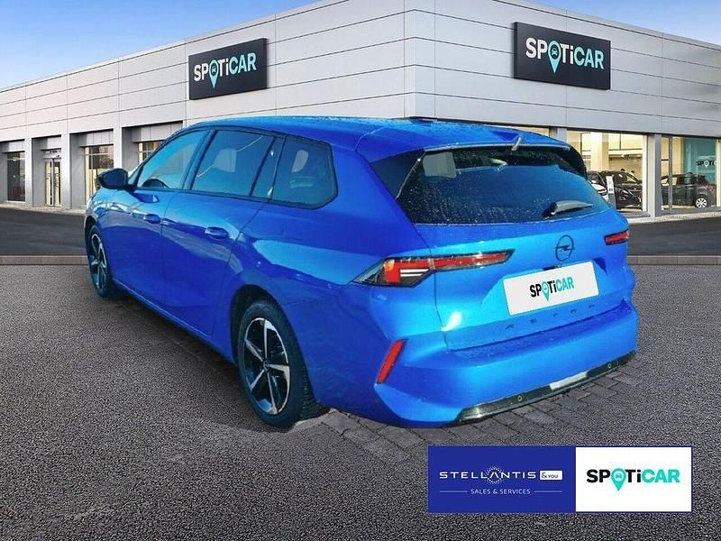 Gebraucht Opel Astra 131 PS (96 kW) 2024 Blau Limousine