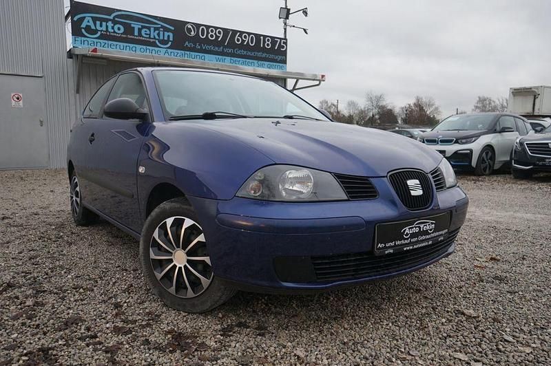 Blau Gebraucht 2003 Seat Ibiza Fresh Kleinwagen | 1.290 € (Fairer Preis) - Bild 1/3