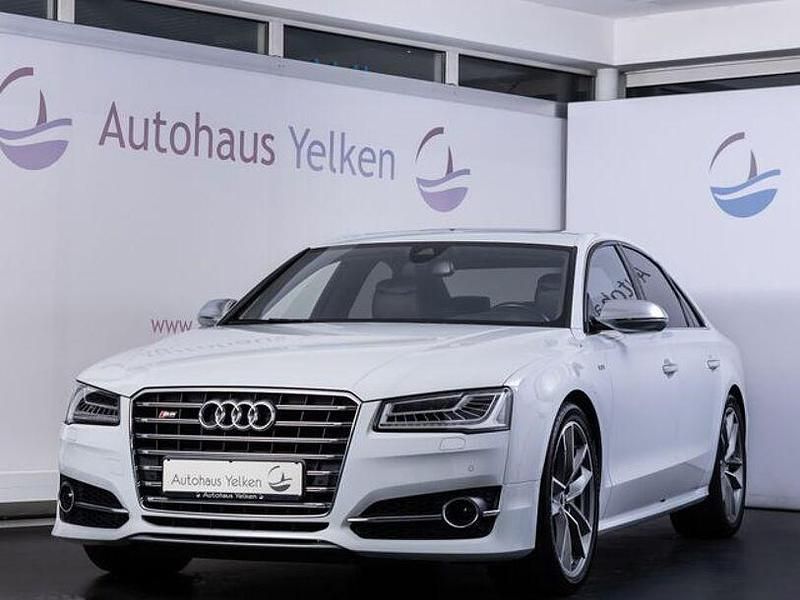 Gebraucht Audi S8 Ambiente 605 PS (444 kW) 2017 Andere Limousine