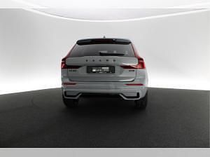 Neu Volvo XC60 Plus 250 PS (183 kW) 2026 Grau (vapour grey) SUV