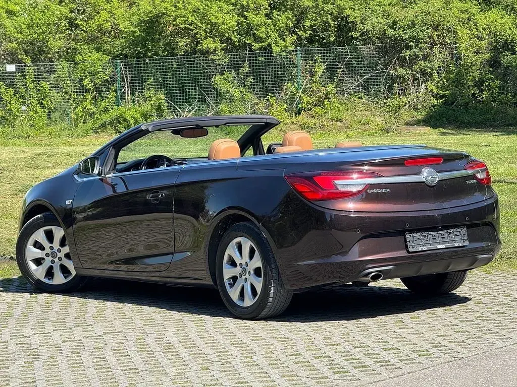 Gebraucht Opel Cascada 170 PS (125 kW) 2014 Beige Cabrio