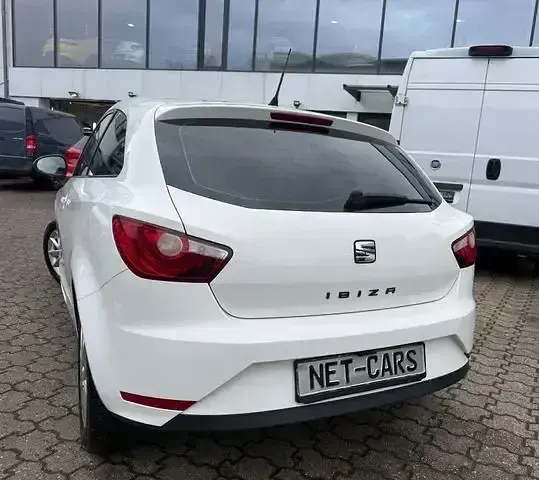Gebraucht Seat Ibiza 69 PS (50 kW) 2014 Weiß Kleinwagen