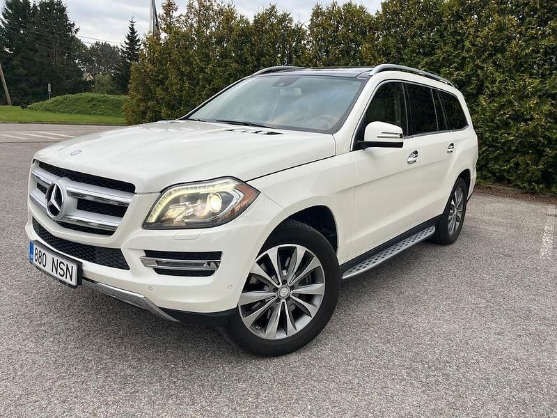 Weiß Gebraucht 2013 Mercedes GL450 SUV | 17.900 € - Bild 1/4