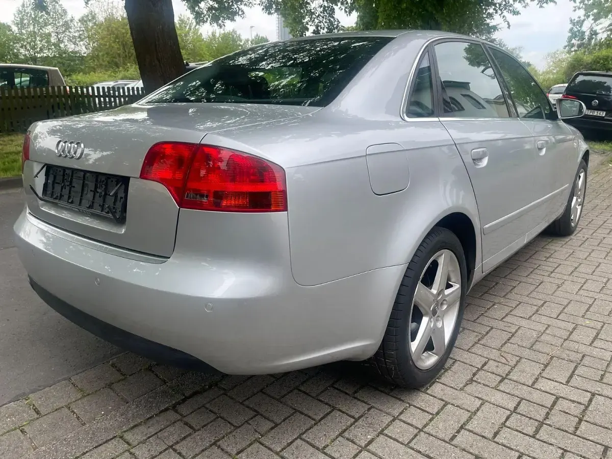 Gebraucht Audi A4 Business 131 PS (96 kW) 2006 Silber Kombi