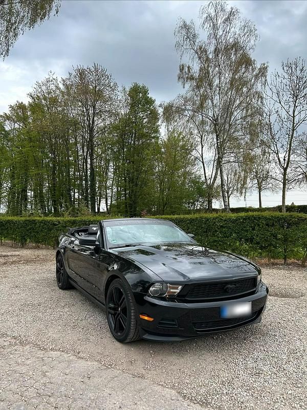 Gebraucht Ford Mustang 309 PS (227 kW) 2012 Schwarz Cabrio