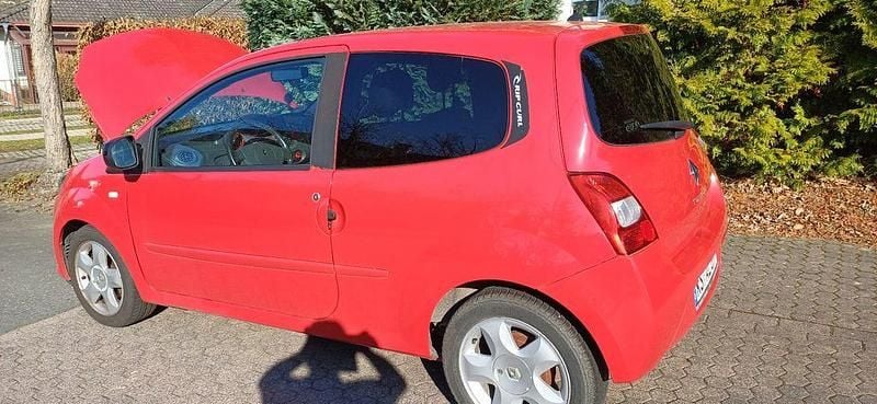 Gebraucht Renault Twingo Rip Curl 75 PS (55 kW) 2010 Rot Kleinwagen