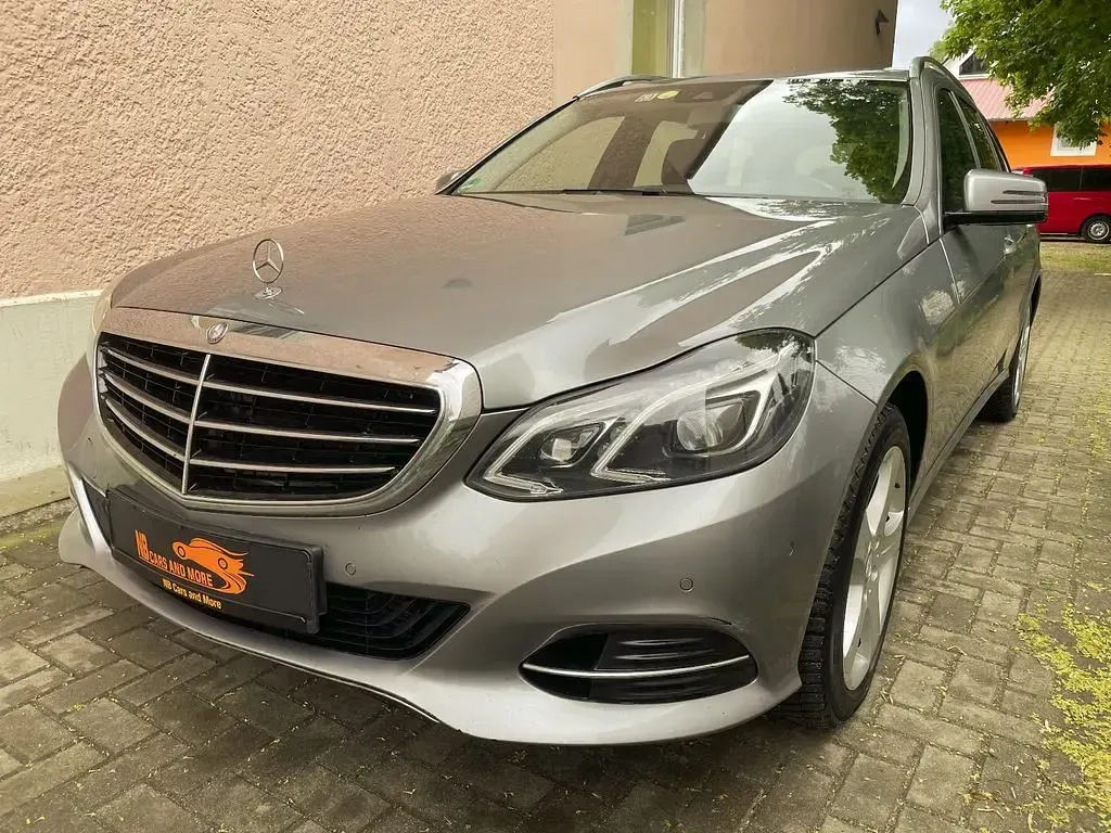 Second-hand Mercedes E220 170 CP (125 kW) 2014 Argintiu Break