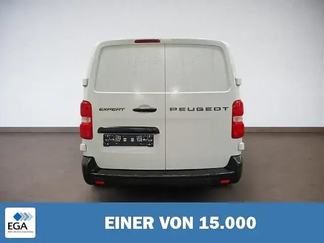 Gebraucht Peugeot Expert 144 PS (105 kW) 2025 Weiß Van