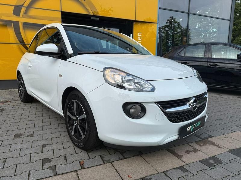 Weiß Gebraucht 2013 Opel Adam Basis Kleinwagen | 5.690 € (Fairer Preis) - Bild 1/4