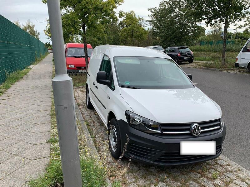 Gebraucht VW Caddy 75 PS (55 kW) 2016 Schwarz Van / Kleinbus