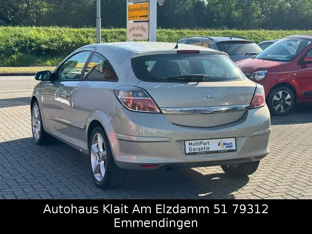 Gebraucht Opel Astra GTC 125 PS (91 kW) 2005 Silber Limousine