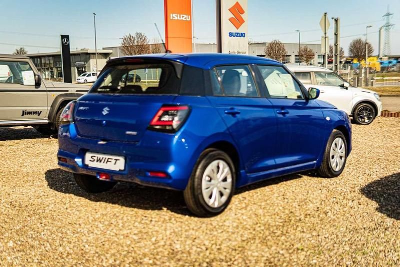 Neu Suzuki Swift Club 83 PS (61 kW) 2026 Frontier blue pearl metallic Kleinwagen