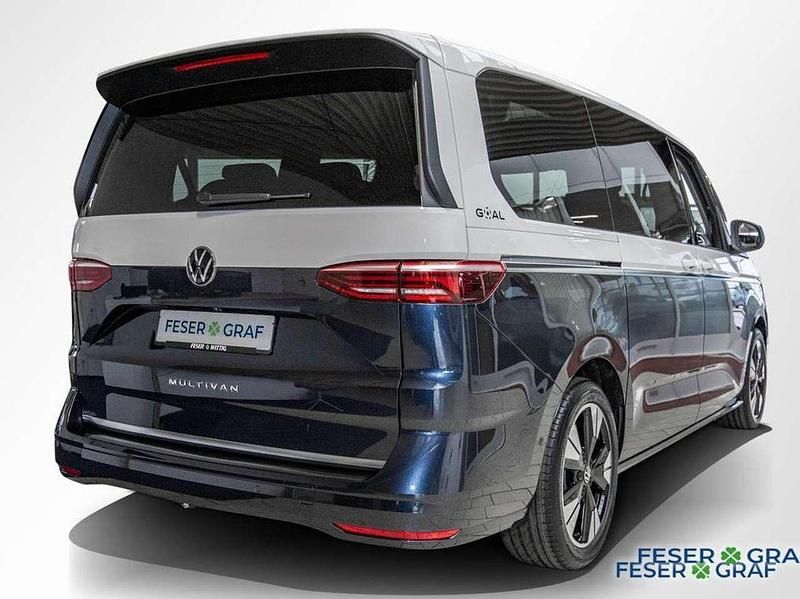 Neu VW Multivan Goal 204 PS (150 kW) 2026 Candyweiß/ starlight blue metallic Van