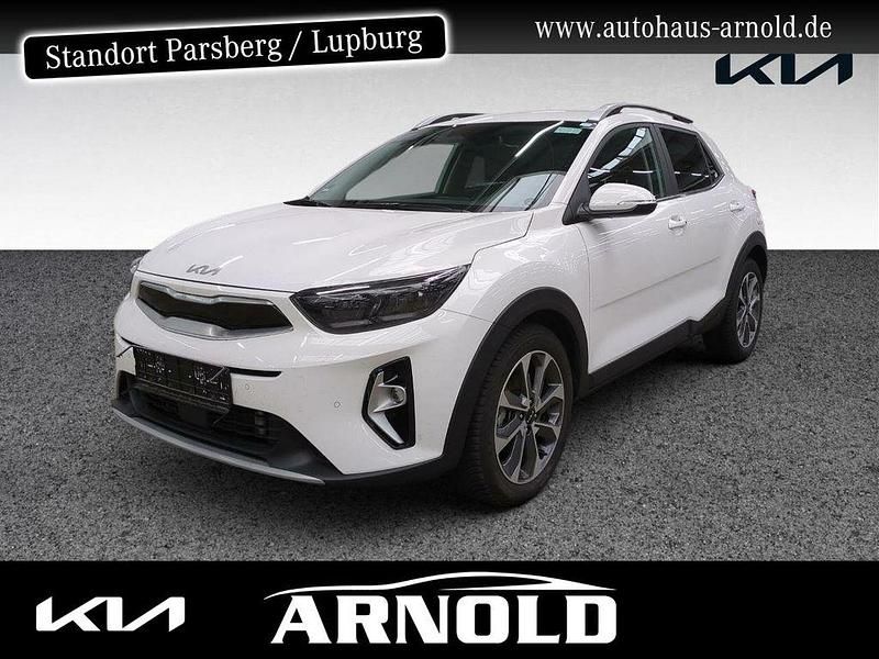 Schneeweiß Gebraucht 2025 Kia Stonic Spirit SUV | 20.650 € (Guter Preis) - Bild 1/4