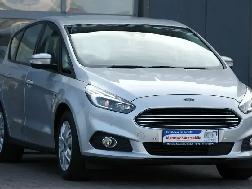 Gebraucht Ford S-MAX Trend 150 PS (110 kW) 2016 Moondust silver (metallic) Van / Kleinbus
