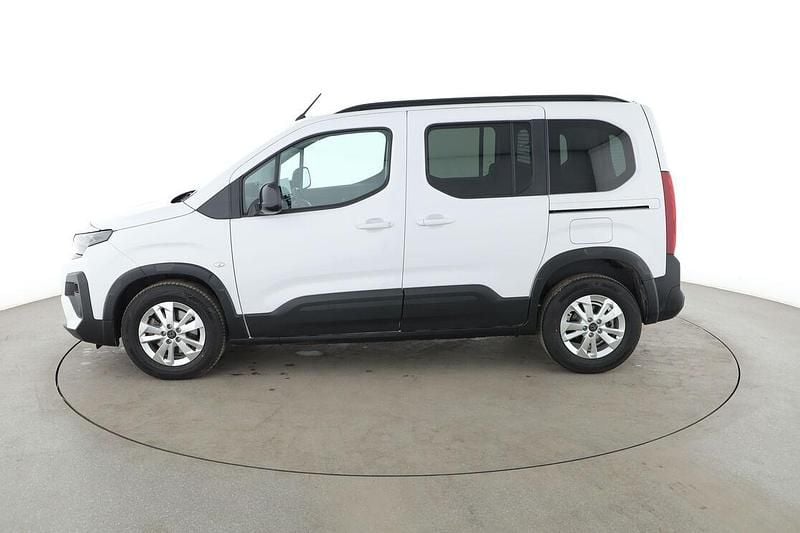 Gebraucht Peugeot Rifter Allure 131 PS (96 kW) 2025 Weiß Van / Kleinbus