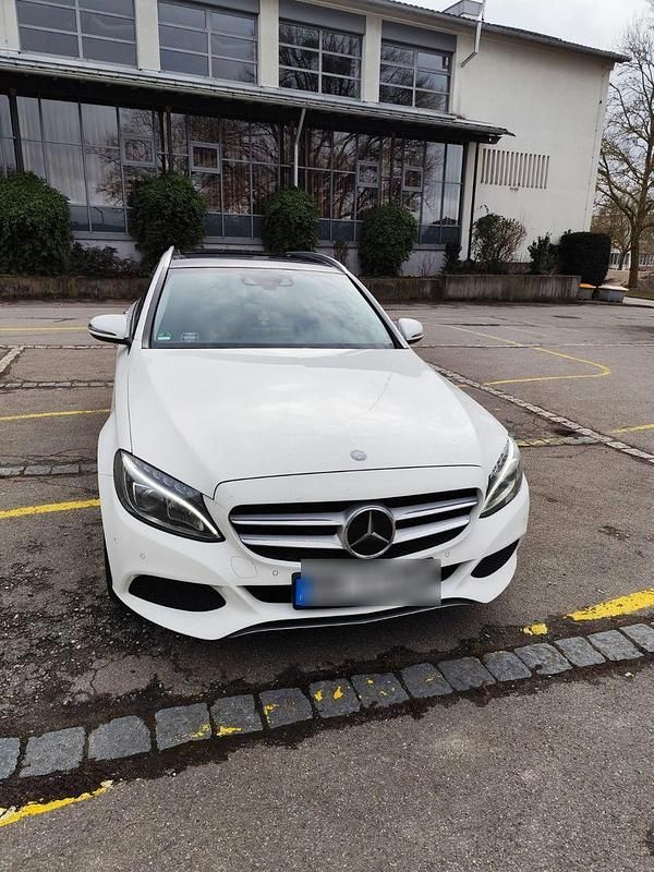 Gebraucht Mercedes C250 Avantgarde 204 PS (150 kW) 2016 Weiß Kombi