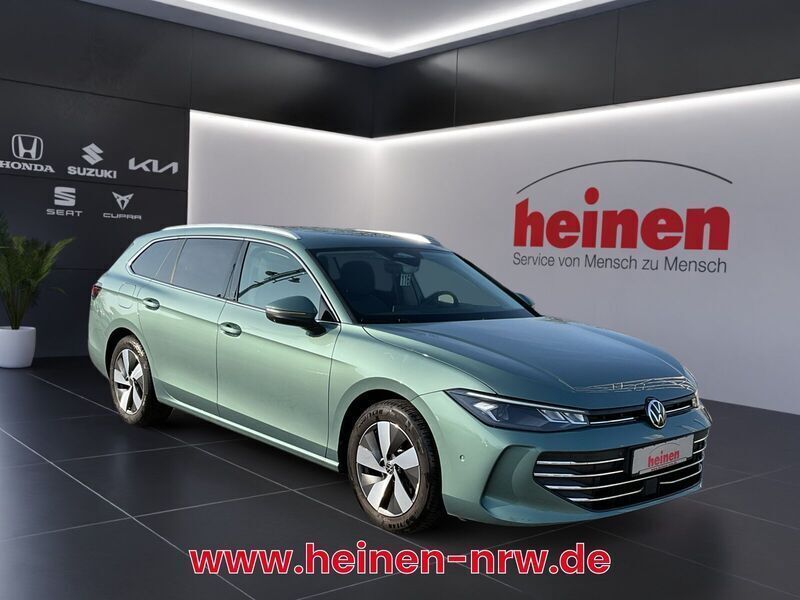 Gebraucht VW Passat Business 150 PS (110 kW) 2024 Andere Kombi
