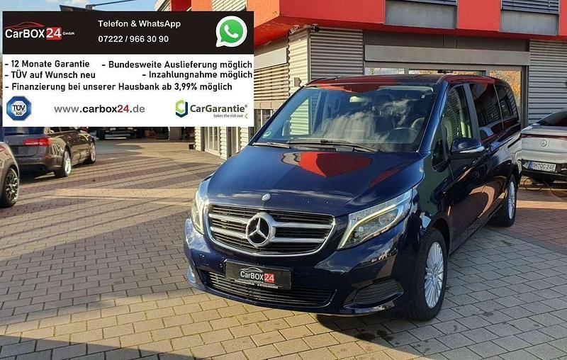 Cavansitblau Gebraucht 2015 Mercedes V220 Edition Van / Kleinbus | 29.999 € (Fairer Preis) - Bild 1/3