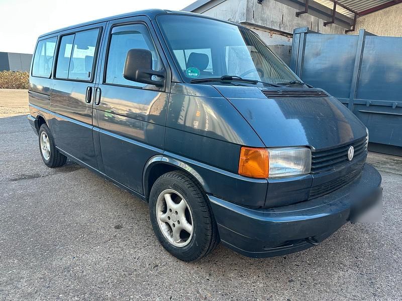 Gebraucht VW T4 110 PS (80 kW) 1993 Blau Van