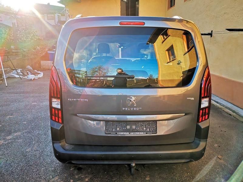 Gebraucht Peugeot Rifter Active 110 PS (80 kW) 2019 Grau Van / Kleinbus