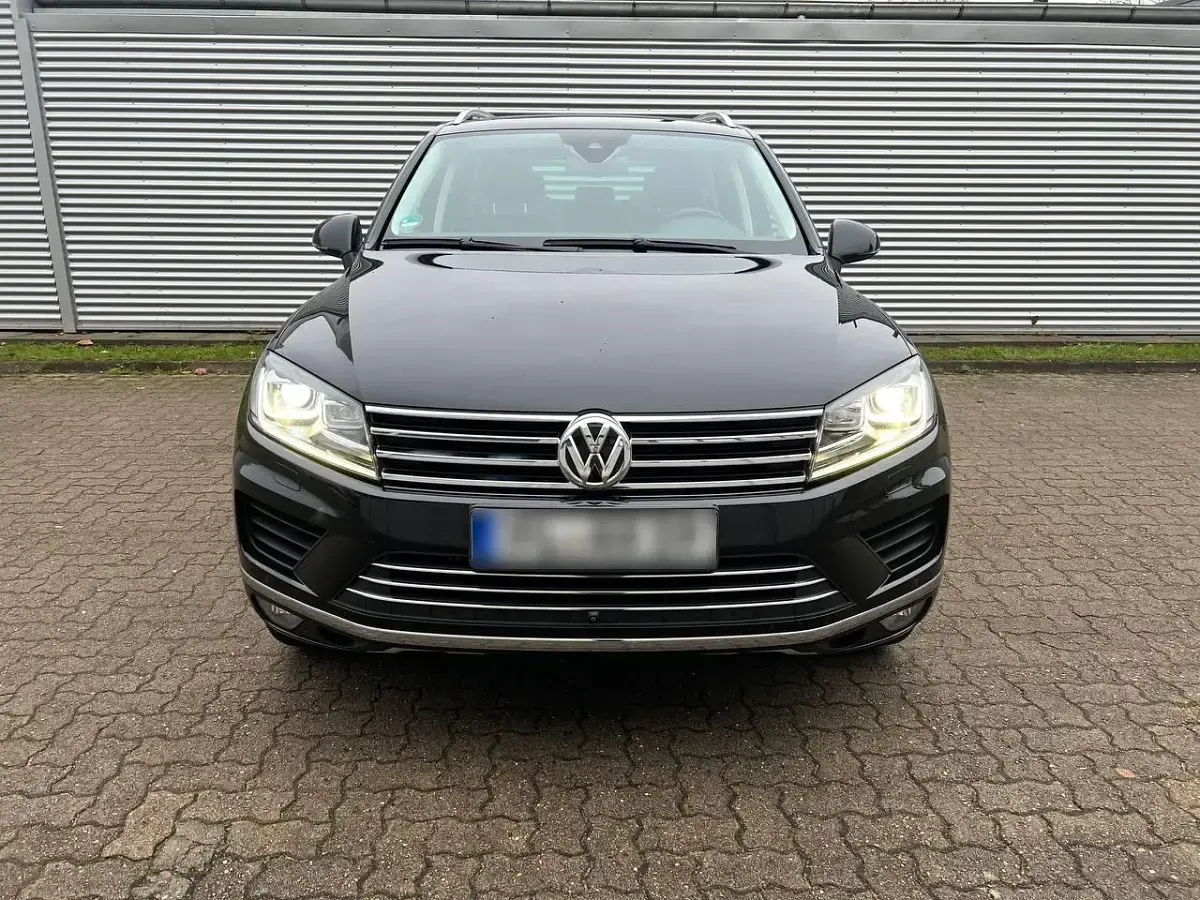 Gebraucht VW Touareg 262 PS (192 kW) 2015 Schwarz SUV