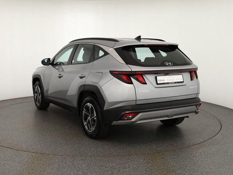 Neu Hyundai Tucson 160 PS (117 kW) 2025 Silber SUV