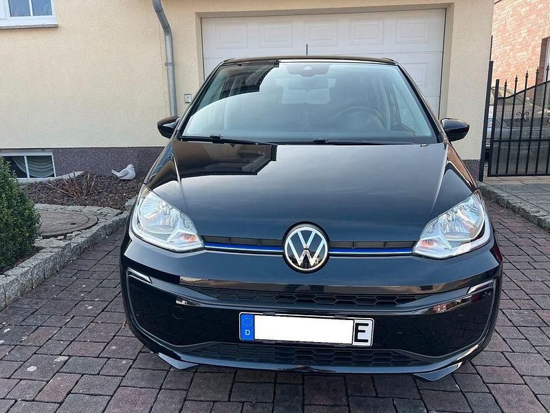 Gebraucht VW e-up! United 61 kW (83 PS) 2021 Schwarz Kleinwagen