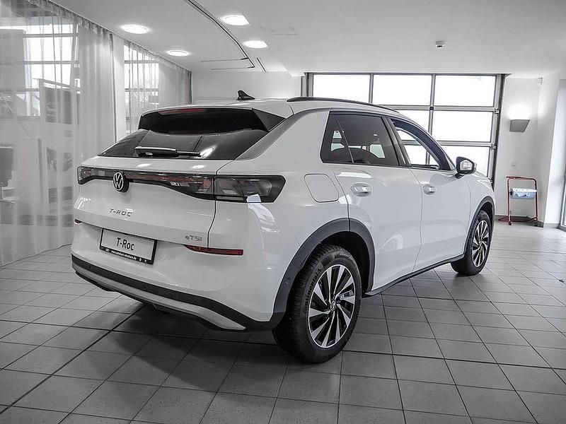 Neu VW T-Roc Life 116 PS (85 kW) 2026 Pure white SUV