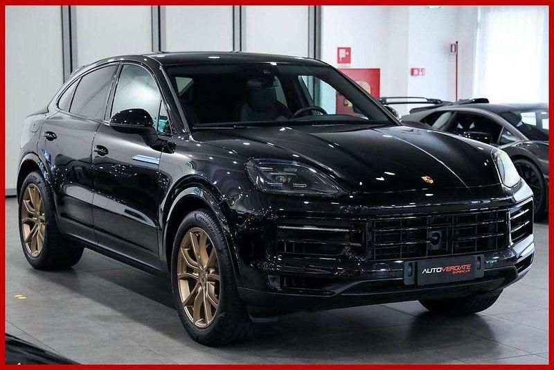 Second-hand Porsche Cayenne 352 CP (258 kW) 2023 Negru SUV